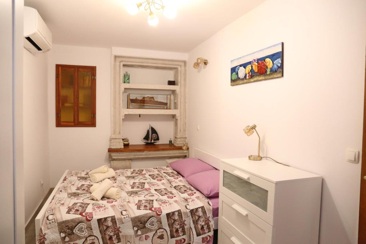 Sailboat House Apartment Korcula Town Exterior photo